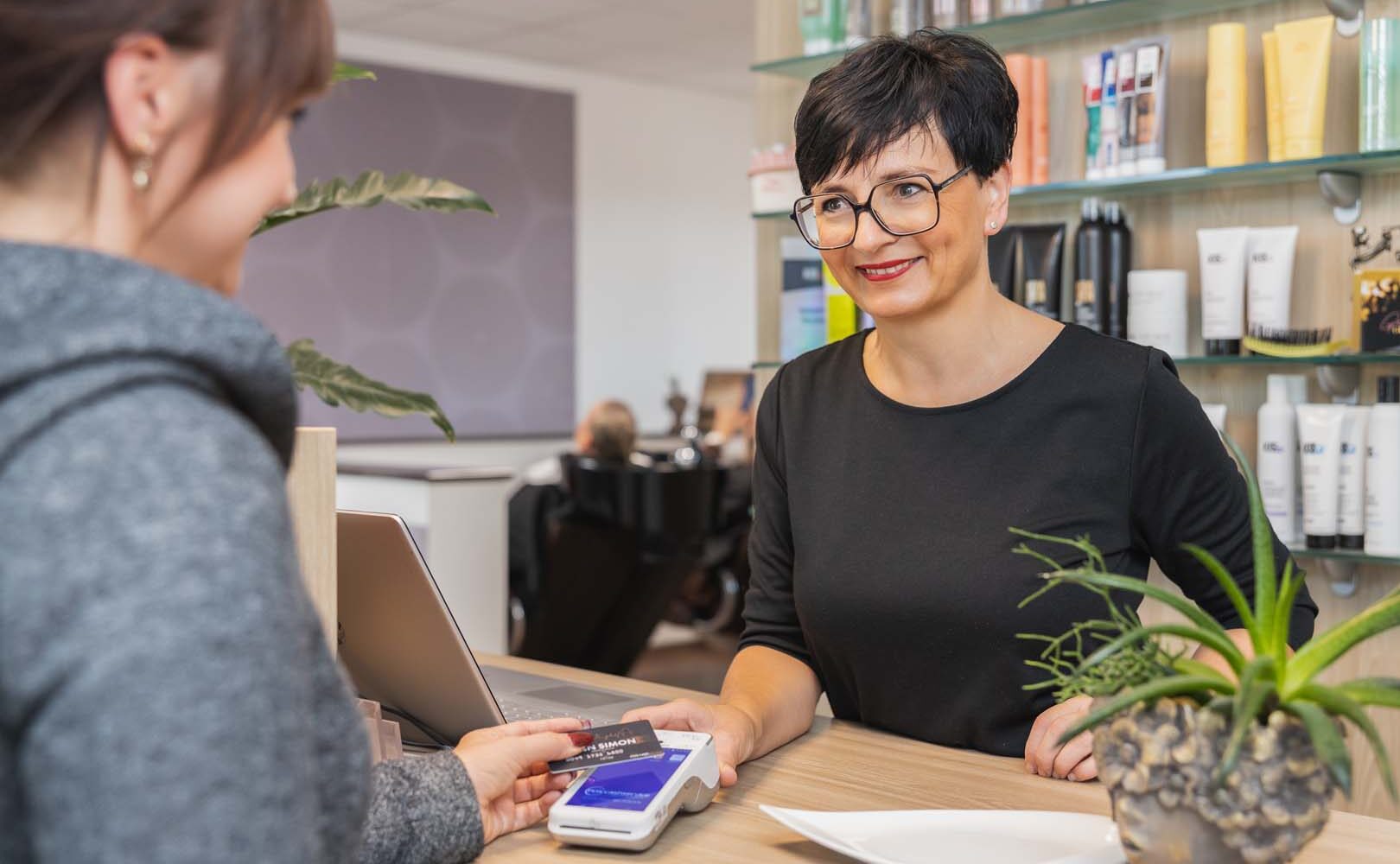 Vorteile mit POS-cashservice für Dienstleister